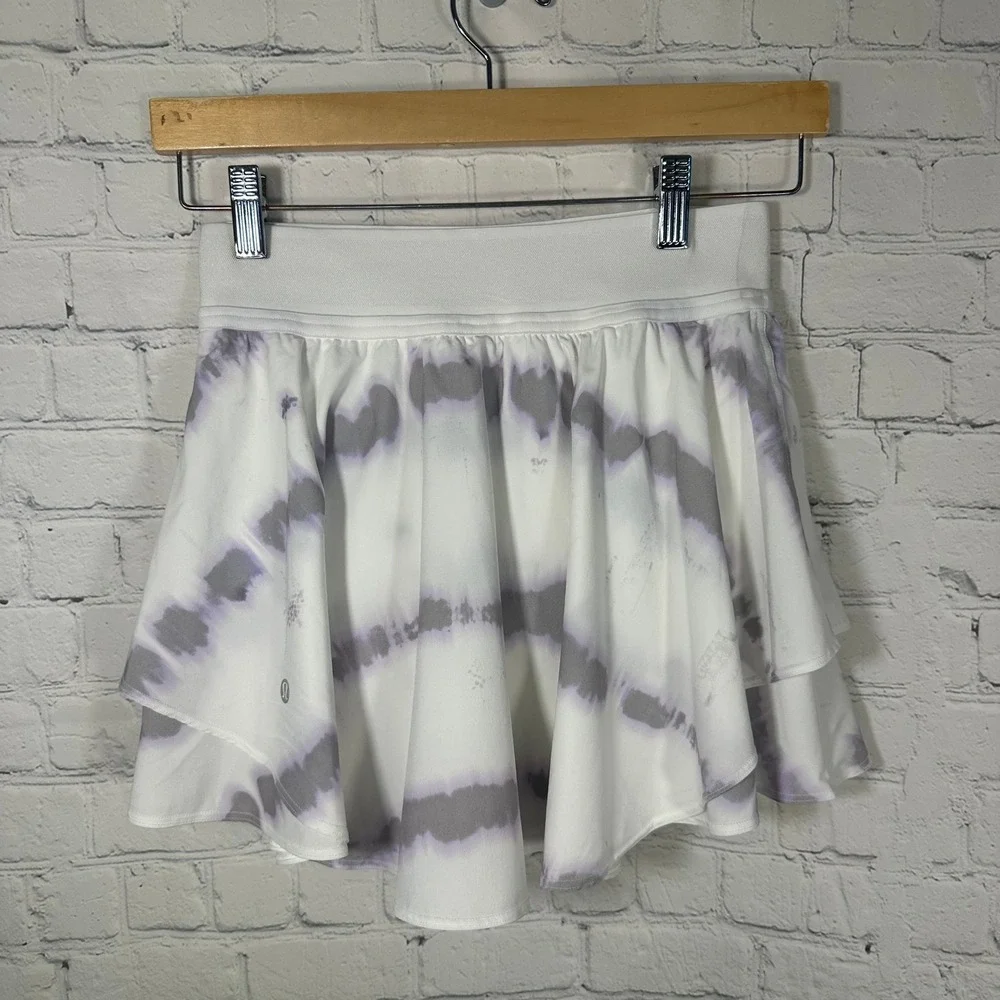 Lululemon Court Rival High-Rise‎ Skirt Tie Dye White Purple Skort Size 4